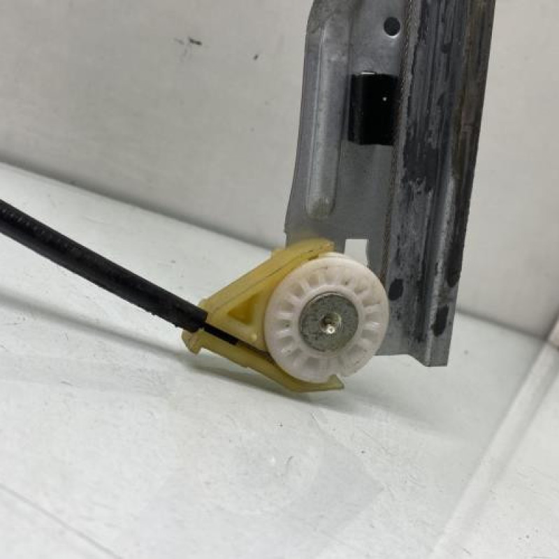 Leve vitre electrique avant gauche CITROEN C4 GRAND PICASSO 1 Photo n°3