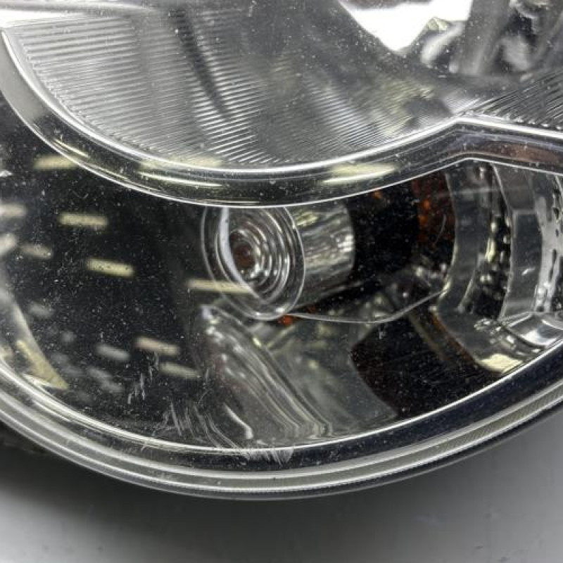 Optique avant principal gauche (feux)(phare) VOLKSWAGEN POLO 4 Photo n°2