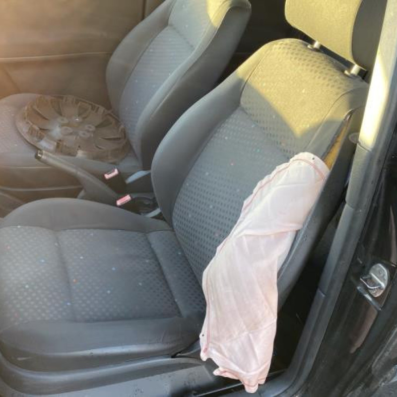 Optique avant principal gauche (feux)(phare) VOLKSWAGEN POLO 4 Photo n°20