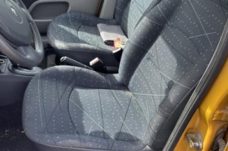 Porte avant droit RENAULT CLIO 2