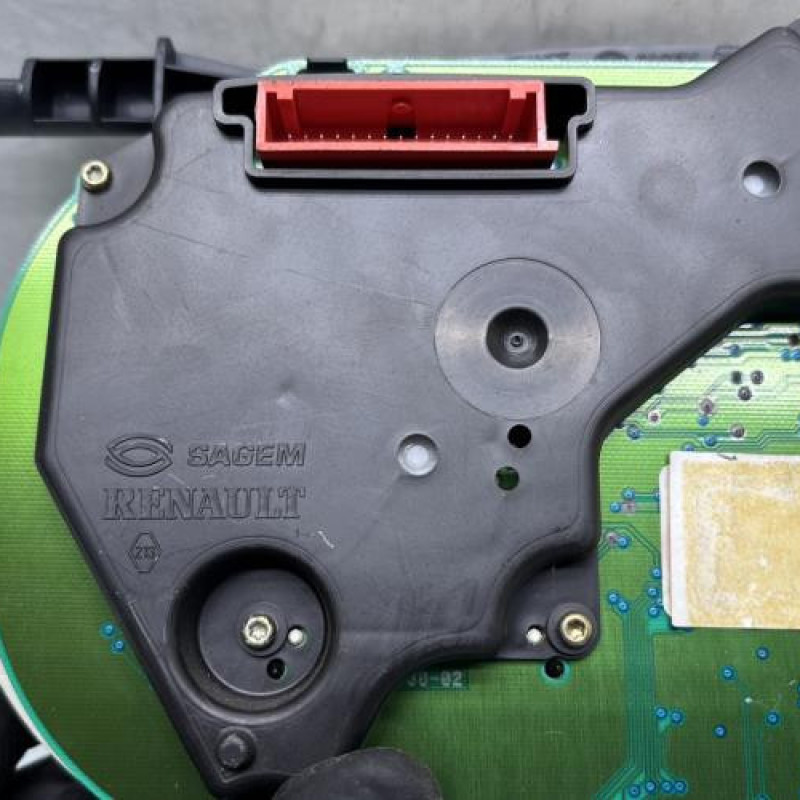 Compteur RENAULT CLIO 2 Photo n°5
