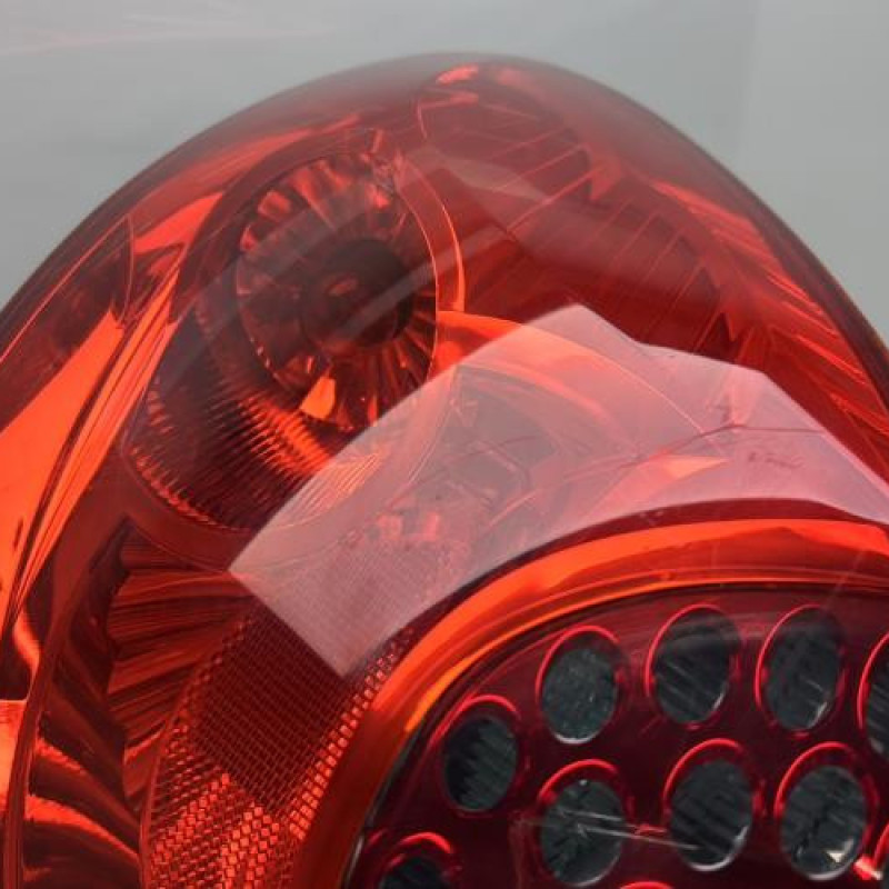 Feu arriere principal droit (feux) PEUGEOT 207 Photo n°4