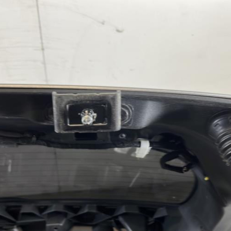 Malle/Hayon arriere PEUGEOT 308 2 Photo n°8