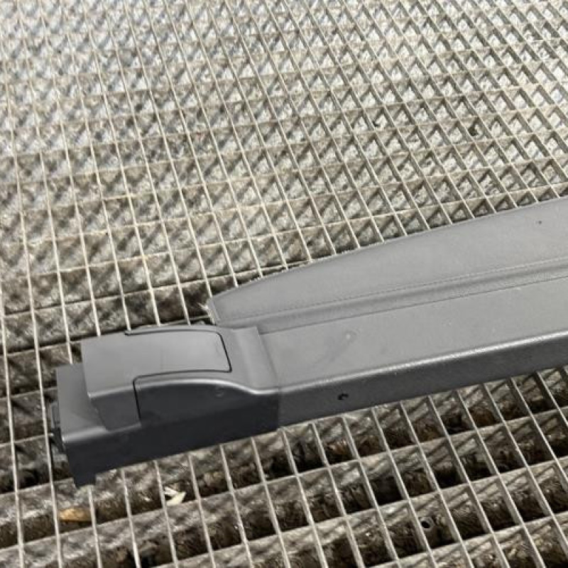 Plage arriere OPEL ZAFIRA B Photo n°2