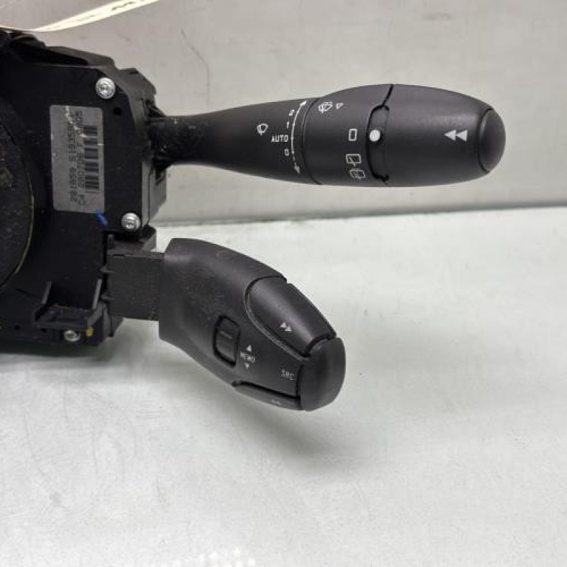 Com (Bloc Contacteur Tournant+Commodo Essuie Glace+Commodo Phare) CITROEN C5 1 Photo n°4