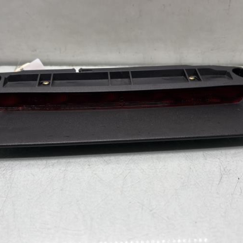 Feu arriere stop central CITROEN C5 1 Photo n°1