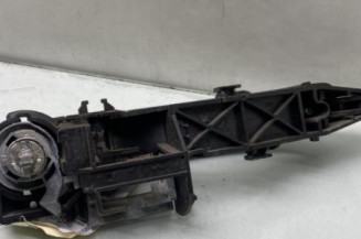 Poignee porte avant gauche RENAULT TRAFIC 3 COURT