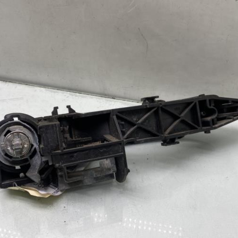 Poignee porte avant gauche RENAULT TRAFIC 3 COURT Photo n°3