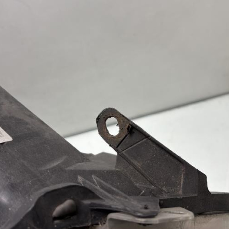 Optique avant principal droit (feux)(phare) OPEL CORSA D Photo n°3