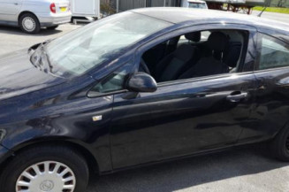 Optique avant principal droit (feux)(phare) OPEL CORSA D