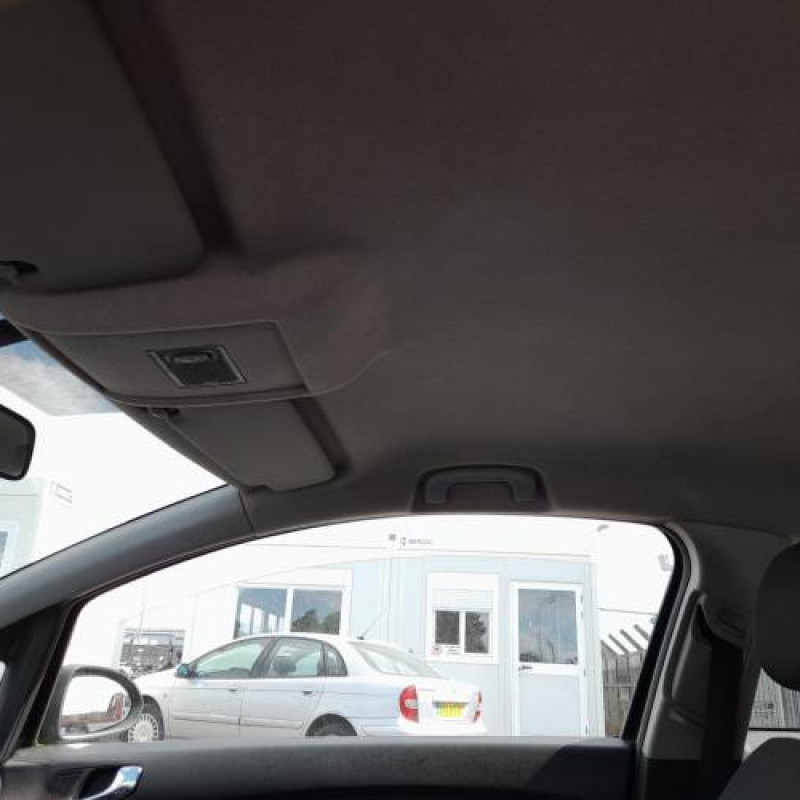 Optique avant principal droit (feux)(phare) OPEL CORSA D Photo n°18