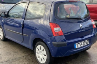 Pare choc arriere RENAULT TWINGO 2