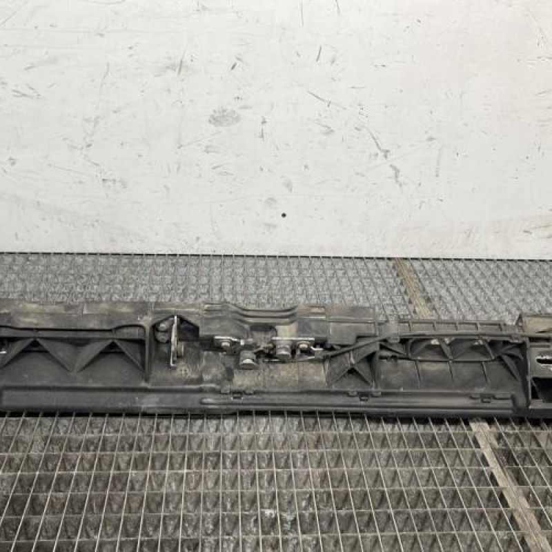 Traverse superieure PEUGEOT 308 2 Photo n°1