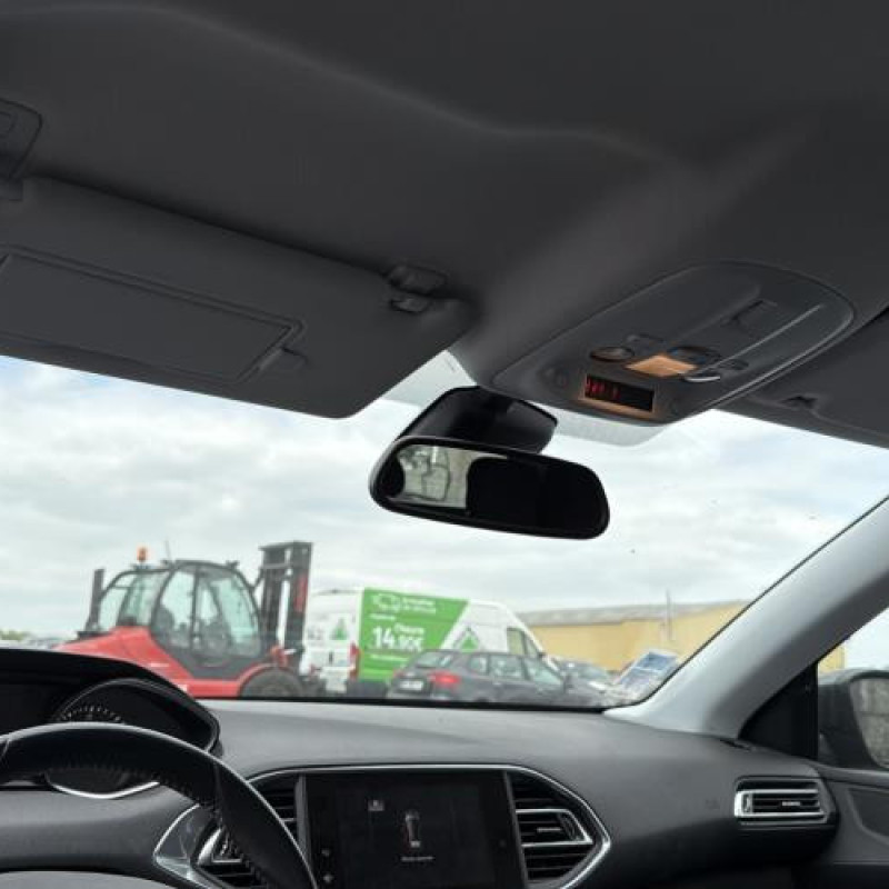 Traverse superieure PEUGEOT 308 2 Photo n°18