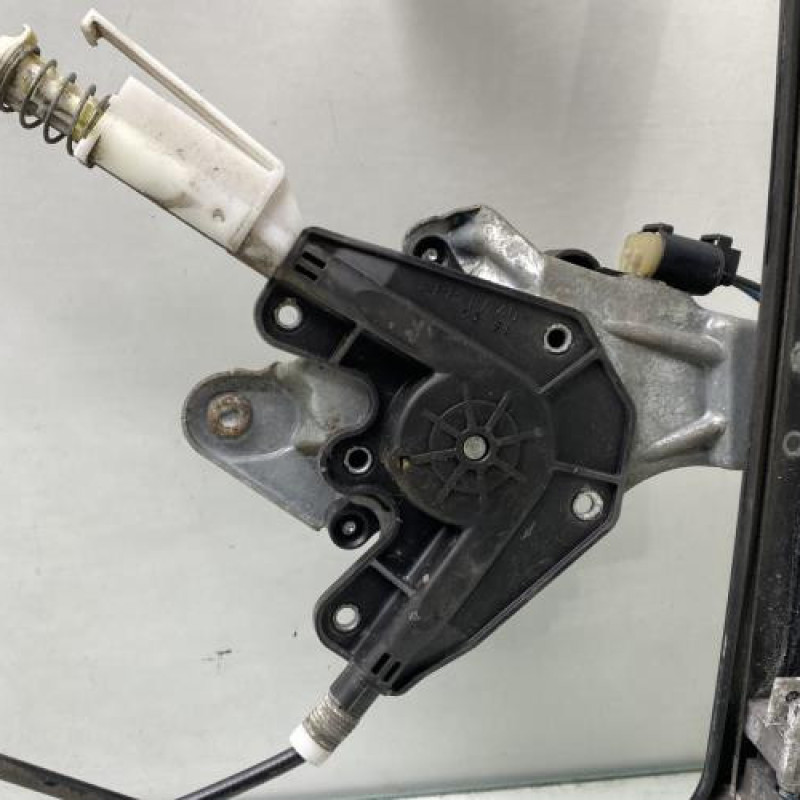 Leve vitre electrique avant gauche BMW SERIE 3 E46 Photo n°3