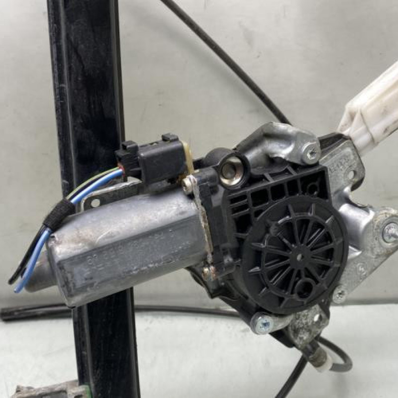 Leve vitre electrique avant gauche BMW SERIE 3 E46 Photo n°7