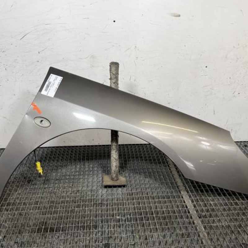 Aile avant droit PEUGEOT 407 Photo n°1