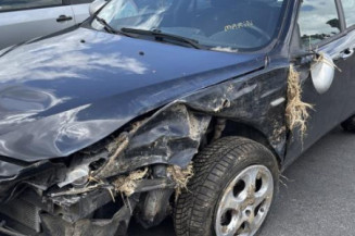 Feu arriere secondaire gauche (feux) ALFA ROMEO 147