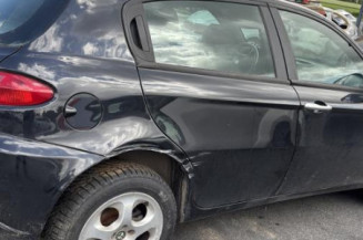 Feu arriere secondaire gauche (feux) ALFA ROMEO 147