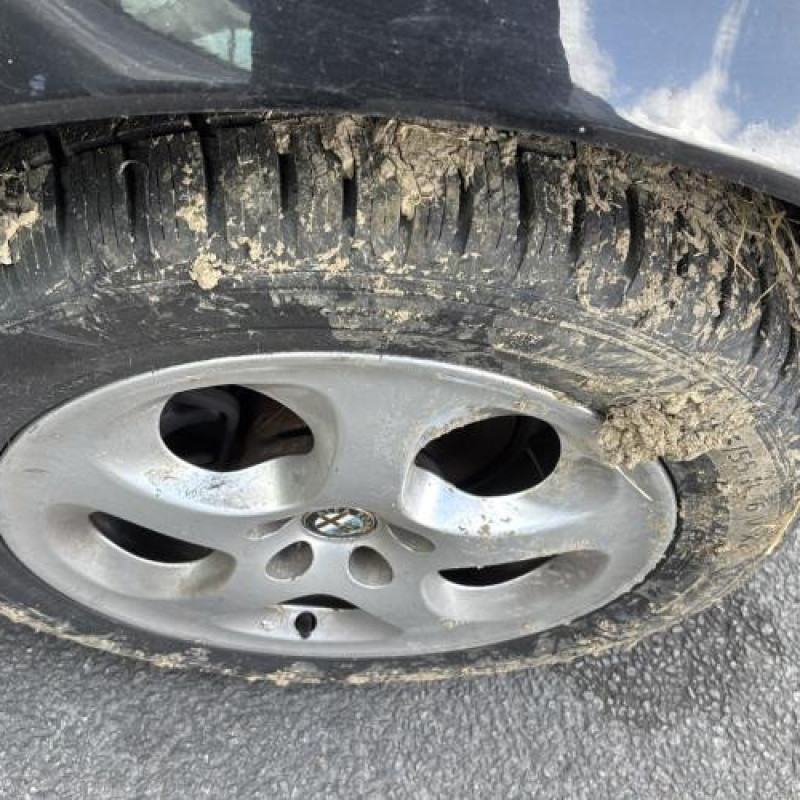 Feu arriere secondaire gauche (feux) ALFA ROMEO 147 Photo n°13