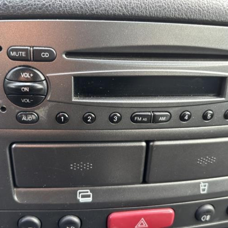 Feu arriere secondaire gauche (feux) ALFA ROMEO 147 Photo n°19