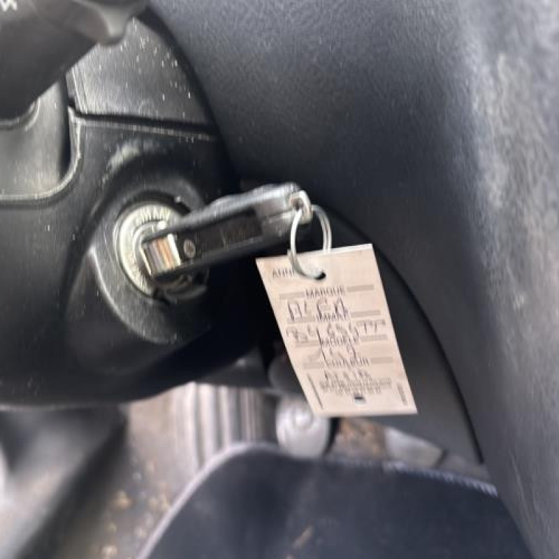 Feu arriere secondaire gauche (feux) ALFA ROMEO 147 Photo n°20