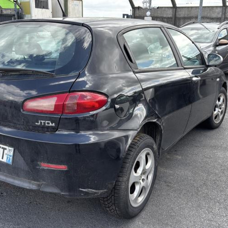 Vase de lave glace ALFA ROMEO 147 Photo n°7