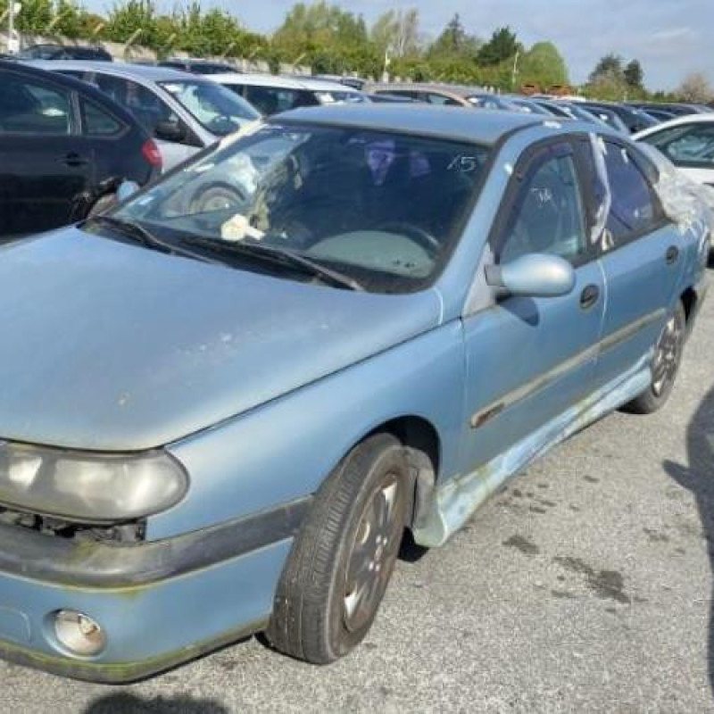 Feu arriere principal droit (feux) RENAULT LAGUNA 1 Photo n°9