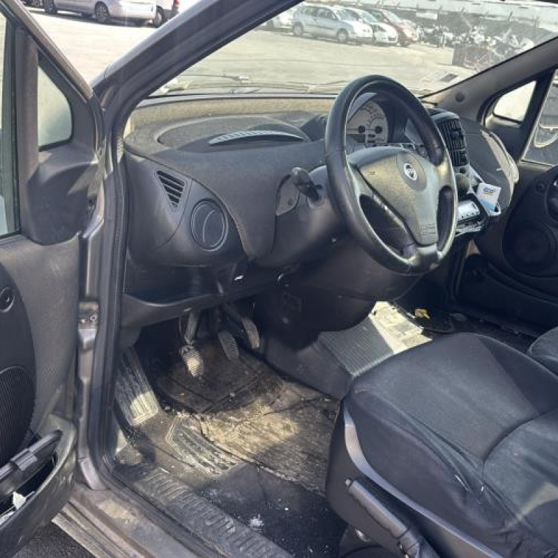 Porte avant droit FIAT MULTIPLA Photo n°16