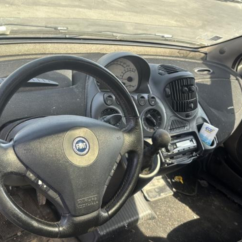 Serrure avant gauche FIAT MULTIPLA Photo n°14