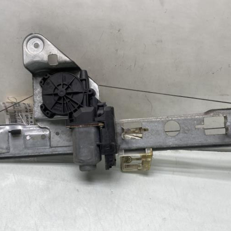 Leve vitre electrique arriere gauche RENAULT MEGANE 2 Photo n°2