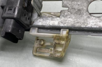 Leve vitre electrique arriere gauche RENAULT MEGANE 2