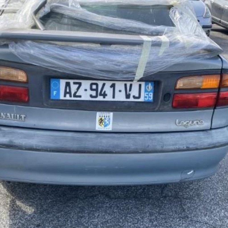 Feu arriere principal droit (feux) RENAULT LAGUNA 1 Photo n°20