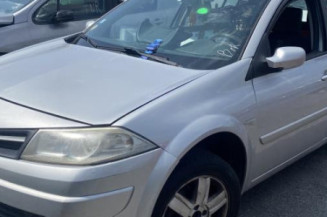 Moteur essuie glace avant RENAULT MEGANE 2