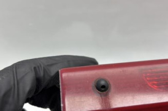 Feu arriere stop central OPEL CORSA D