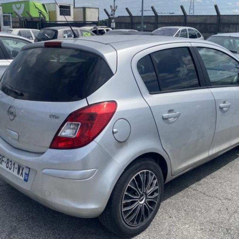 Neiman OPEL CORSA D Photo n°20