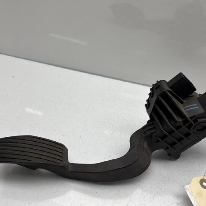 Pedale d'accelerateur OPEL CORSA D Photo n°1