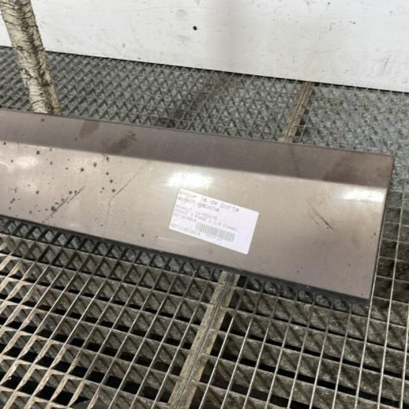 Baguette de porte avant gauche RENAULT SCENIC 3 Photo n°3