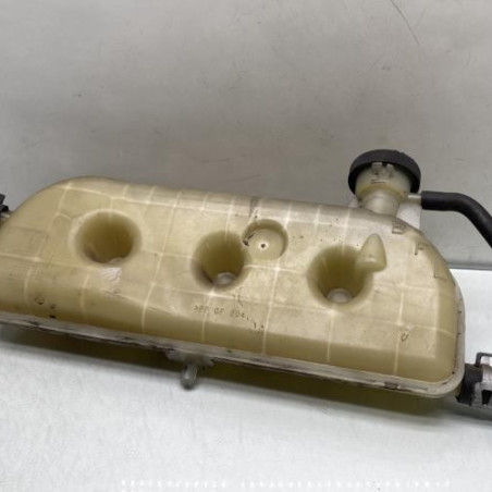 Vase d'expansion TOYOTA AVENSIS 2