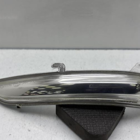 Repetiteur clignotant avant gauche (Feux) PEUGEOT 208 1 Photo n°1