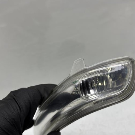 Repetiteur clignotant avant gauche (Feux) PEUGEOT 208 1