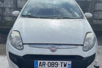 Plage arriere FIAT PUNTO EVO 3