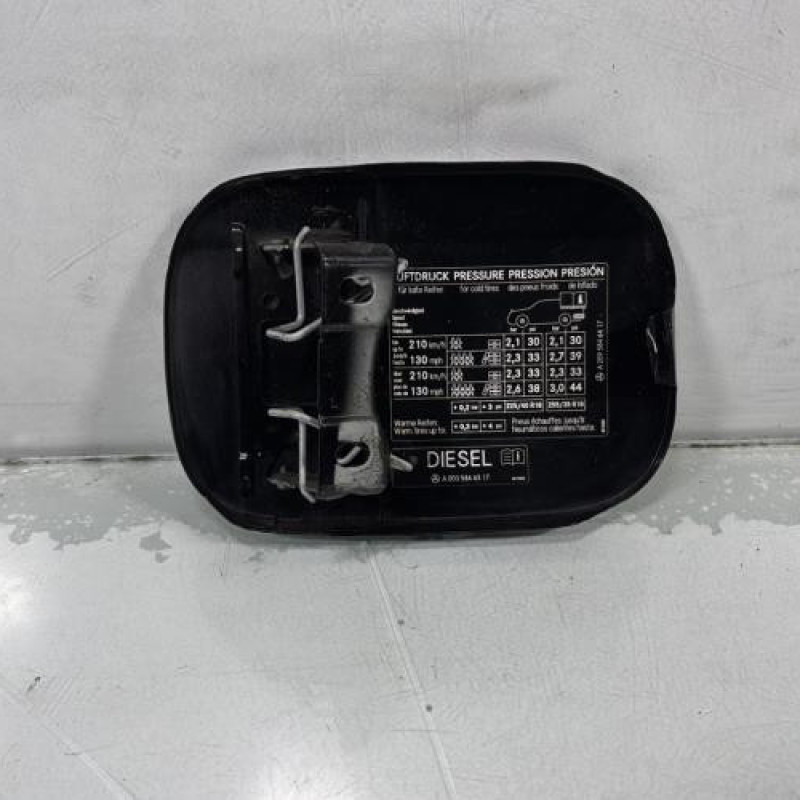 Trappe d'essence MERCEDES CLASSE CLK 209 Photo n°3