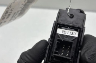 Poignee electrique frein a main OPEL INSIGNIA 1