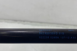 Verin de capot VOLKSWAGEN GOLF 6