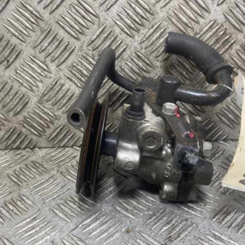 Pompe de direction KIA RIO 2 Photo n°2