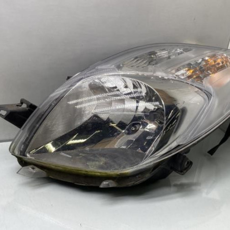 Optique avant principal gauche (feux)(phare) TOYOTA YARIS 2 Photo n°1