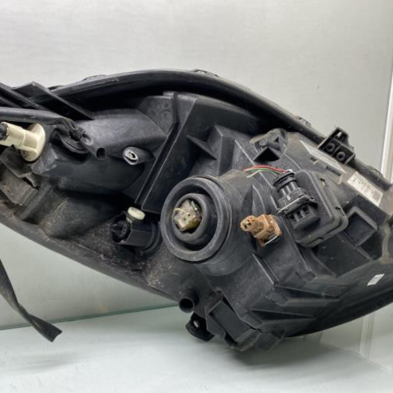 Optique avant principal gauche (feux)(phare) TOYOTA YARIS 2 Photo n°5