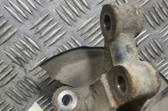 Pivot de moyeu avant droit TOYOTA YARIS 2