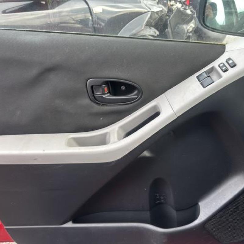 Retroviseur interieur TOYOTA YARIS 2 Photo n°20